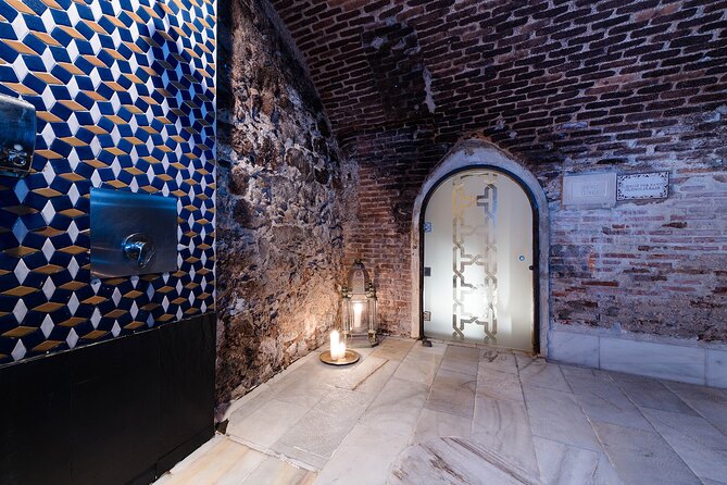 Arabian Baths Experience at Madrid's Hammam Al Ándalus with 45 minutes massage - First Impressions: Underground Moorish Baths in Madrid