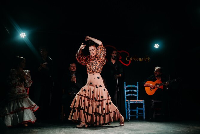 Authentic Flamenco, Tapas & Wine Madrid Experience - Las Carboneras tablao show: the 1-hour heart of the night