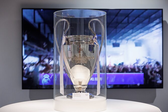 Bernabeu Stadium & Real Madrid Museum Guided Tour - Entering the Bernabéu Like a Real Madrid Fan, Not a Tourist