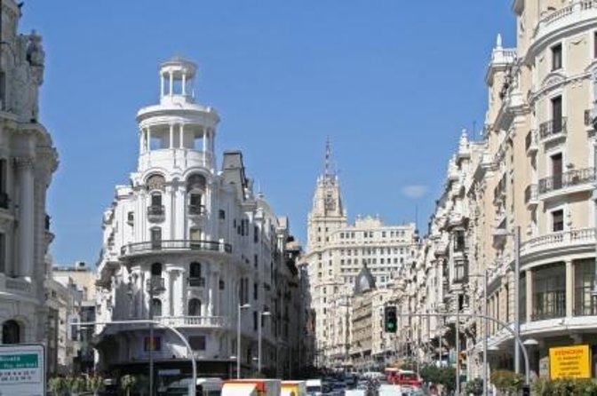 Flamenco Show & Special Menu at Torres Bermejas in Madrid - Key Points Before You Go