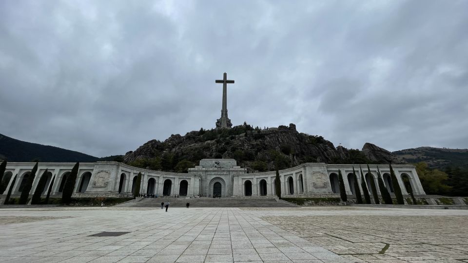 From Madrid: Escorial Monastery and the Valley of the Fallen - San Lorenzo de El Escorial: a palace-monastery built like an argument
