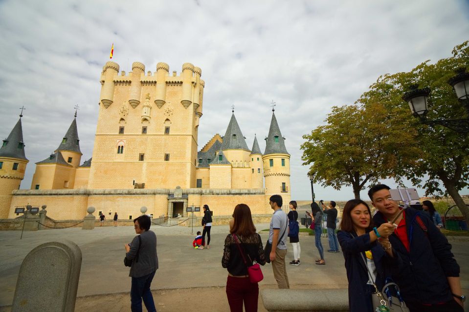 From Madrid: Segovia & Avila Day Trip with Optional Tickets - Ávila’s Walls and Old Quarter: The City That Moves at a Human Pace
