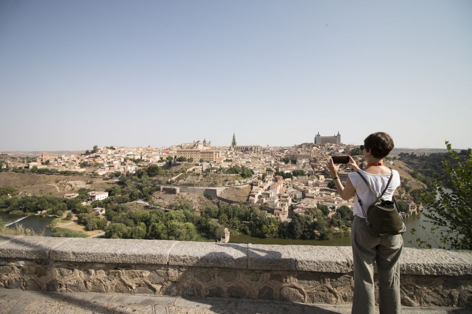 From Madrid: Toledo Full-Day Trip with Optional Cathedral - Leaving Madrid comfortably: bus ride basics that matter