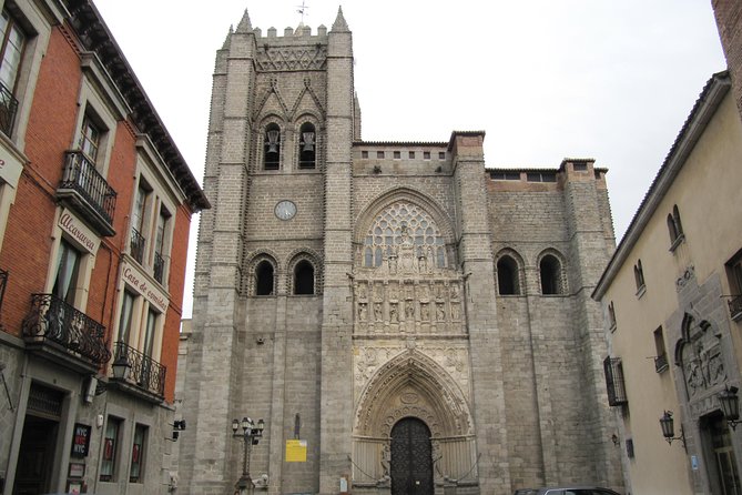 Full Day Tour to Avila & Segovia from Madrid - The Alcázar of Segovia: The Castle That Looks Like a Ship