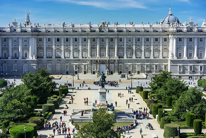 Guided tour to the Royal Palace of Madrid - What your 1.5–2 hour palace visit feels like