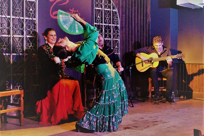 Local Flamenco Show at El Cortijo - The emotion of flamenco: what to look for (and what to do if it’s not your vibe)