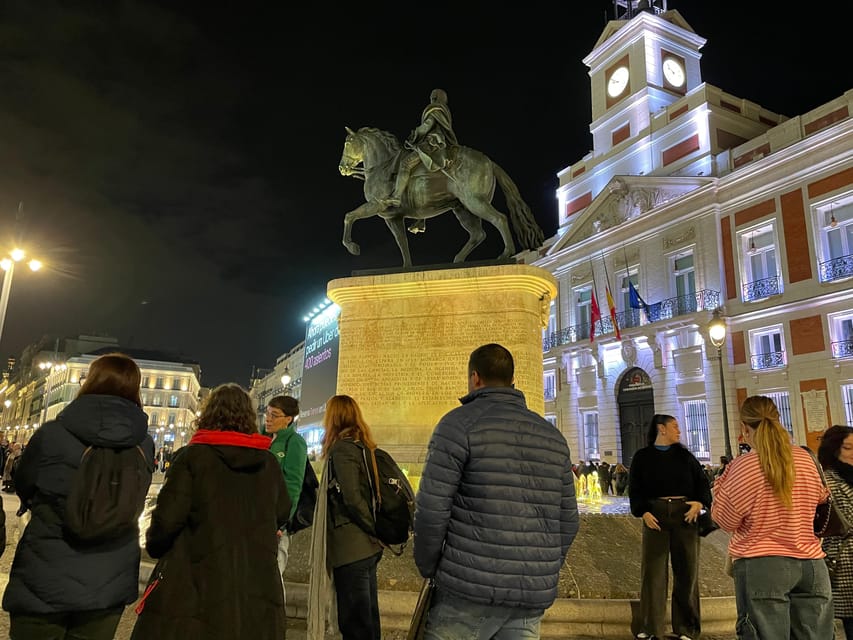 Madrid: Enchanted Evening Walking Tour in Spanish - The Guides: Why People Mention Names Like Pedro Antonio and Juan Antonio
