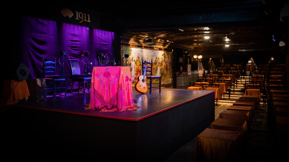 Madrid: Flamenco Show&Drink at Tablao 1911 (World's Oldest) - Practical value: how to pair it with a Madrid evening
