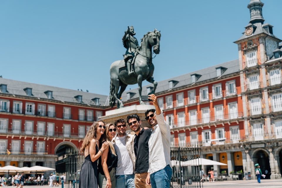 Madrid: Guided Tapas and Wine Tour with Terrace Visit - The Visitor Center Stop: A Breather With City Context
