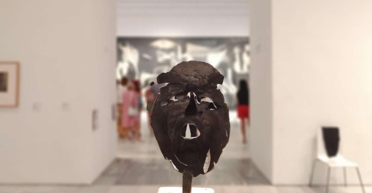 Madrid: Guided Tour of Reina Sofía Museum with Entry Ticket - Reina Sofía in 90 minutes: what this small-group tour really does
