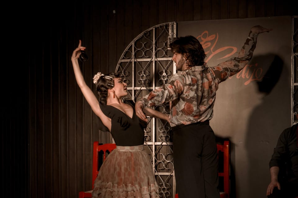 Madrid: Local Flamenco Show at El Cortijo - El Cortijo’s intimate tablao: the Madrid “local night out” vibe