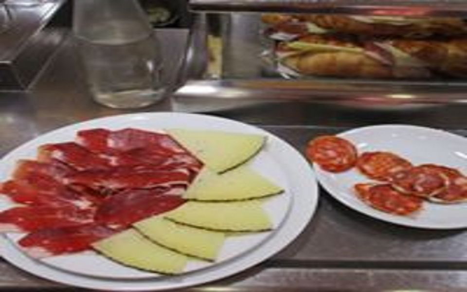 Madrid: Old Madrid Walking Food and Wine Tour - Who This Madrid Tapas Tour Fits Best