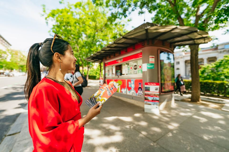 Madrid: Panoramic Route City Tour - Best seats, headphones, and timing tips that keep the day easy