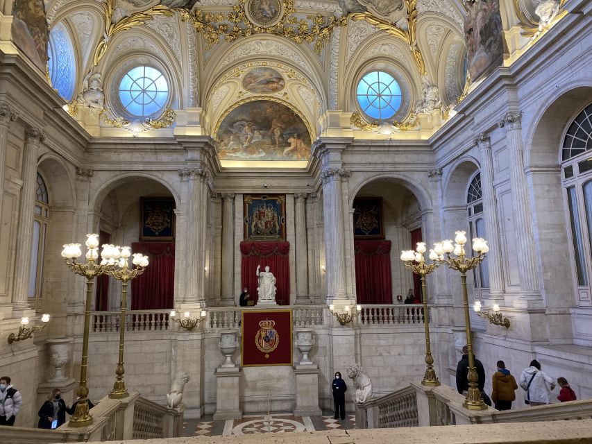 Madrid: Royal Palace Guided Tour Small Group or Private - Guide style is the difference maker (Amaya is a big name here)