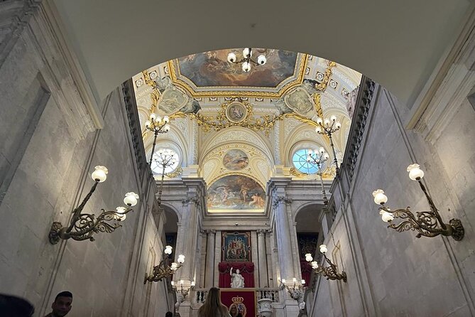 Madrid: Royal Palace Guided Tour with Skip the Line Ticket - Practical value for your money: why $43.53 makes sense