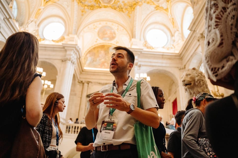 Madrid: Royal Palace, Prado Museum & Historic Center Tour - What to bring (and what will slow you down)
