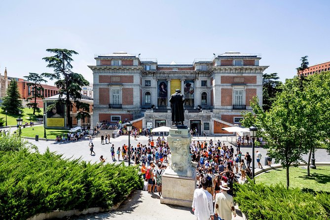 Madrid Sightseeing Tour with Royal Palace Skip the Line Ticket - Habsburg and “grand Madrid”: Calle Mayor, squares, and the old-to-new shift