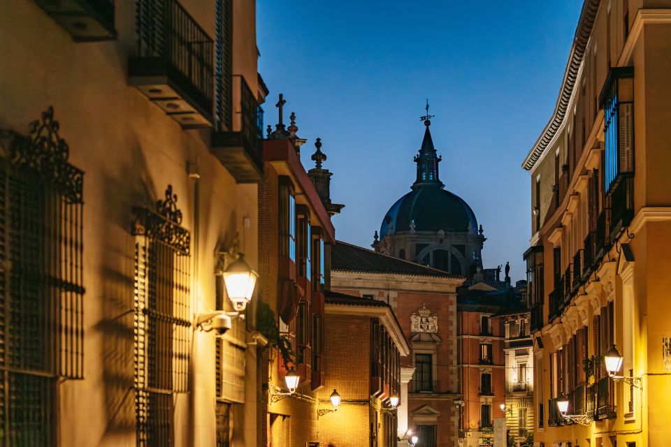 Madrid: Spanish Inquisition and Legends Evening Walking Tour - Price and Value at $23 for 110 Minutes of Guided Night Atmosphere
