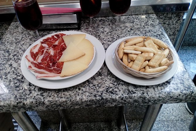 Madrid Tapas & Drinks: A Small Group Culinary Adventure - Plaza de la Villa and Ending on Calle Mayor