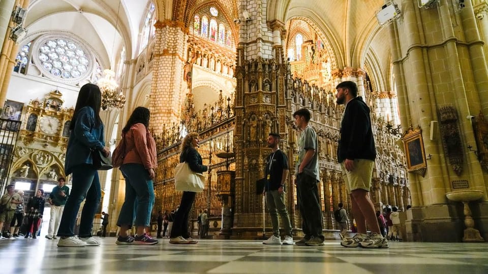 Madrid: Toledo Day Trip with Winery Visit and Wine Tasting - The old town walking route: Santo Tomé, Zocodover, and Toledo Cathedral
