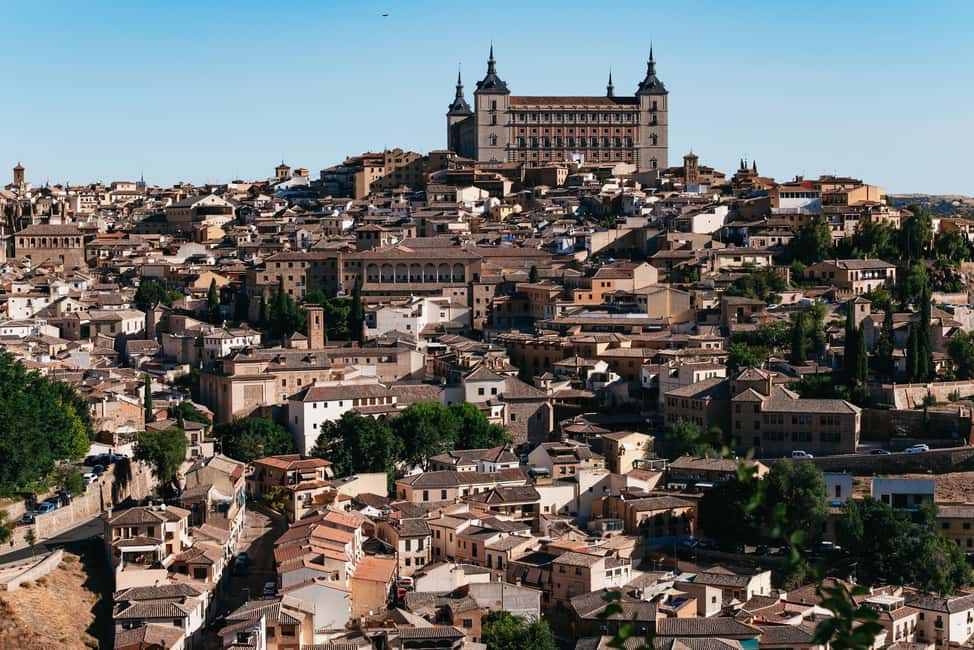 Madrid: Toledo & Segovia Full Day Guided Tour with Alcázar - Who this Toledo and Segovia tour suits best