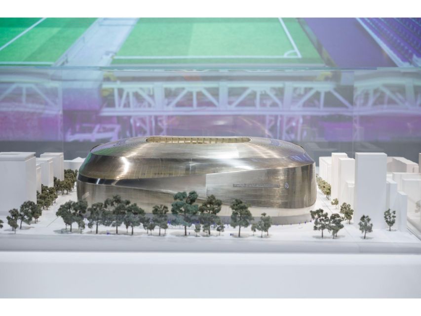 Madrid: Tour Bernabéu Entry Ticket - Museum Circuit: Trophies, Interactive Displays, and Club Rooms