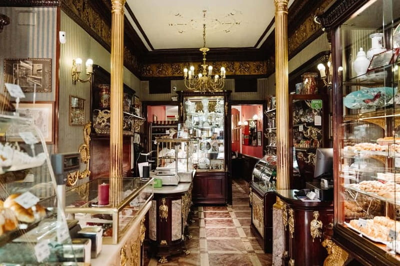 Madrid: Ultimate Food Tour of Local Markets & Tapas - The last savory stops: Casa Revuelta and Bar La Campana’s practical comfort food