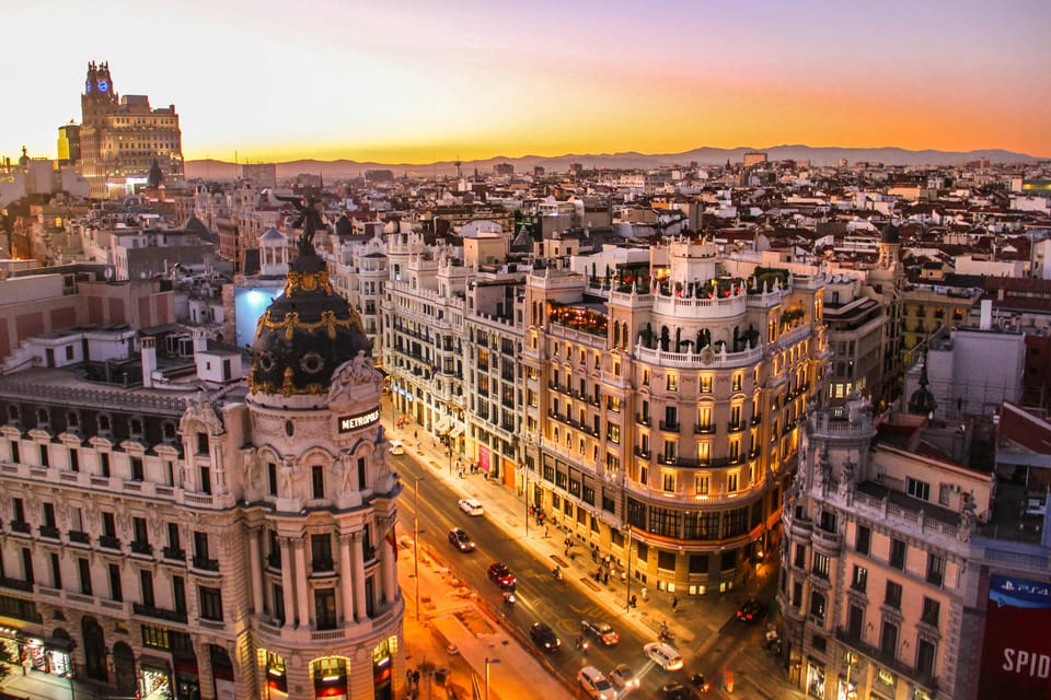 Madrid: Welcome to Madrid Guided Walking Tour in English - Plaza de la Villa and Plaza Mayor: where architecture meets real events