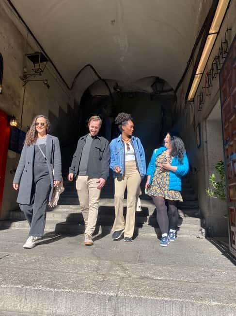 Madrid: Welcome to Madrid Guided Walking Tour - Starting at Fountain of Orpheus: Getting Oriented Without Wasting a Minute