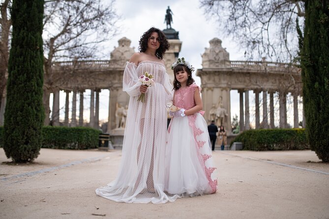 Photoshoot in Madrid - Stop 3: Almudena Cathedral for clean, memorable frames