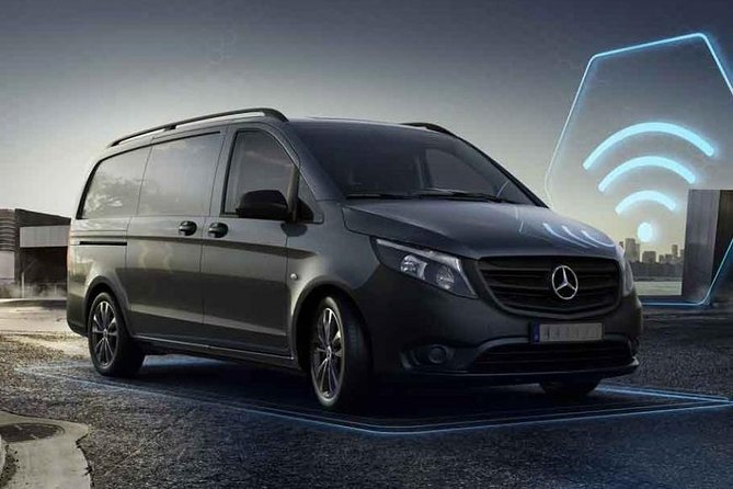 Private Transfer Madrid Barajas Airport to Madrid in Vans up to 7 Passengers - The ride to central Madrid: timing, traffic, and why 30 minutes is an estimate