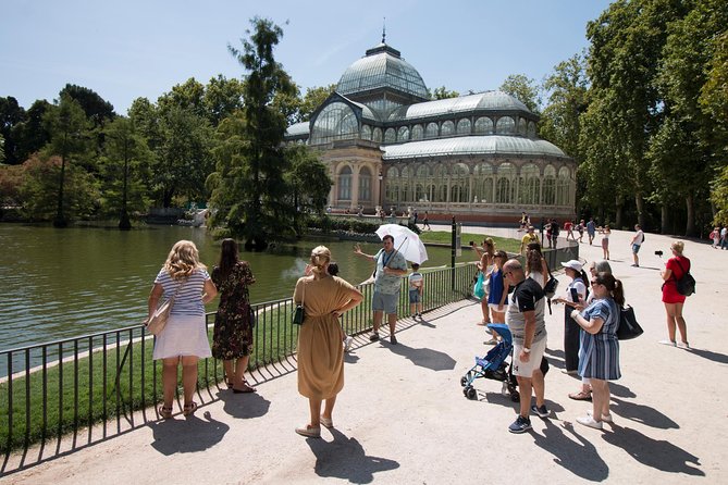 Retiro Park Walking Tour in Madrid - Palacio De Cristal: A Free Stop and a Real-World Timing Test