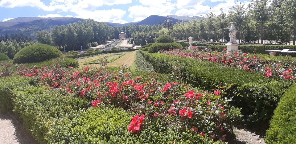 Segovia: Royal Palace of La Granja de San Ildefonso Tour - The Garden Walk: Sculptures, Views, and Monumental Fountains