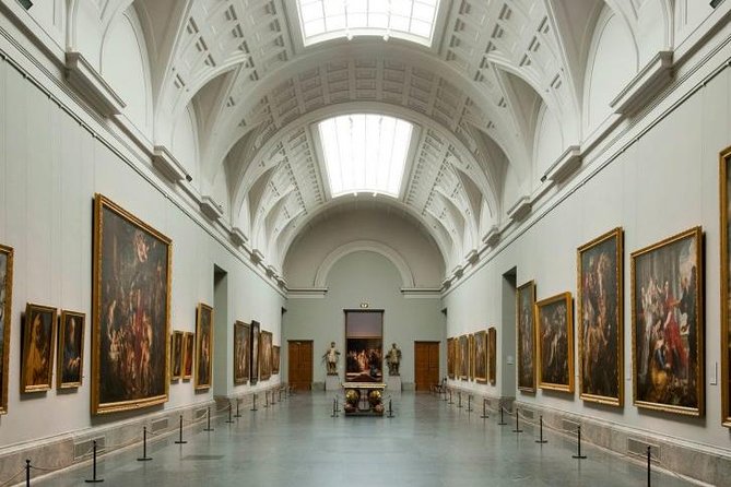 Skip the line: Prado Museum Monolingual Guided Tour - First Stop: Velázquez Statue Meet-Up and Fast Entry