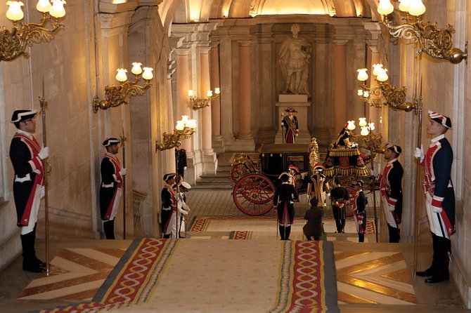 Skip the Line Royal Palace Madrid Tour Semi-Private 8ppl max - How long is enough? Expect highlights, not every room