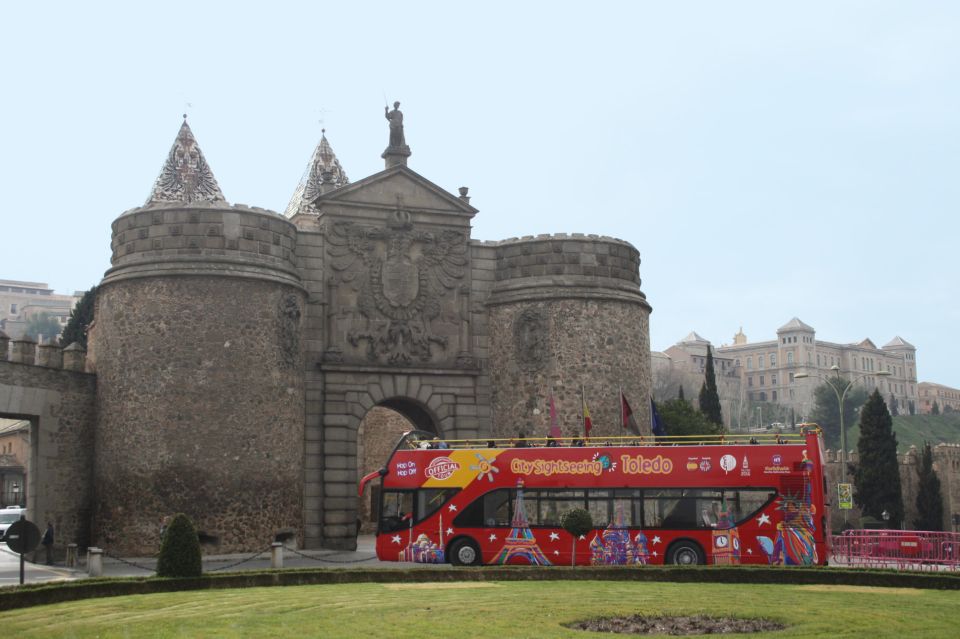 Toledo: City Sightseeing Hop-On Hop-Off Bus Tour & Extras - The Nighttime Walking Tour: Plaza Zocodover at 6:30pm