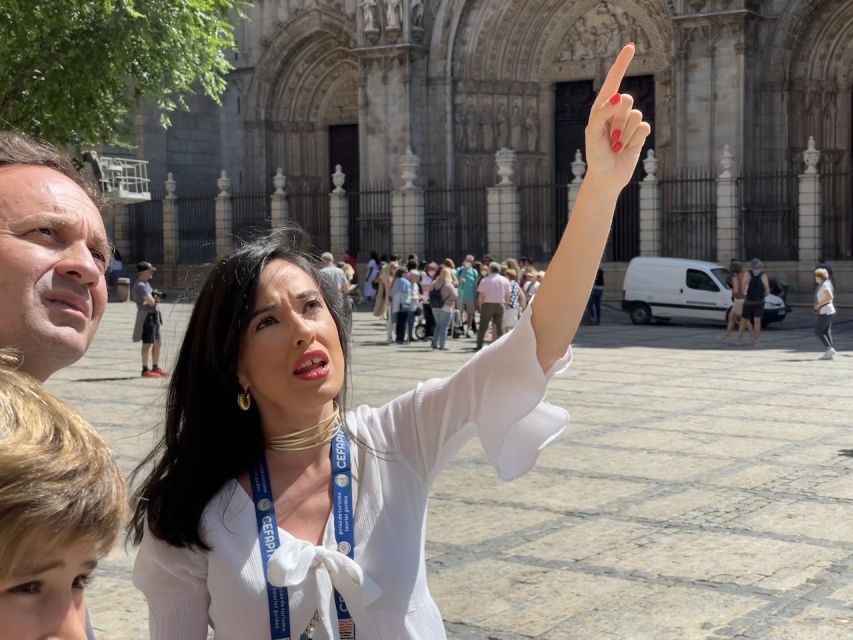 Toledo: Exclusive Private Tour with Licensed Guide - Plaza de Zocodover: your starting point and your orientation