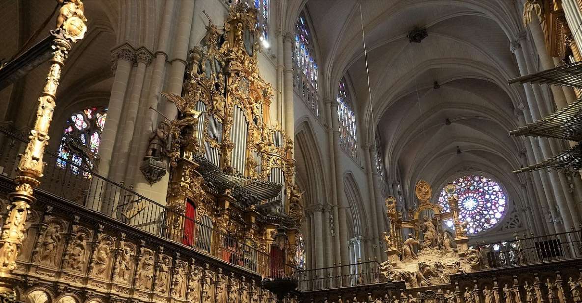 Toledo: Guided Walking Tour with Cathedral Ticket and Tour - Zocodover Square start: easy meeting, clear first step