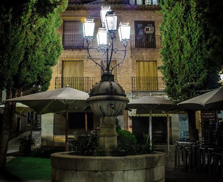 Toledo: Mysteries and Secrets Tour in Spanish - A 90-minute spooky stroll through Toledo’s center