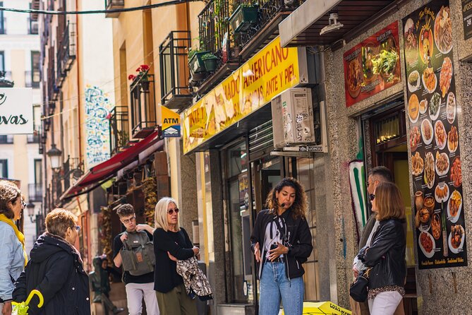 Tour "Barrio de las Letras" Spanish Golden Age - Your 2.5-hour route: Puerta del Sol to Lope de Vega